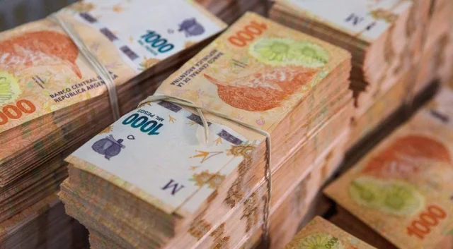 Cómo la estabilidad del peso influye en la confianza de los inversores en la Argentina