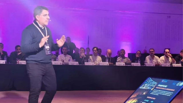 La inteligencia artificial comete más errores que los humanos y por eso debe ser entrenada