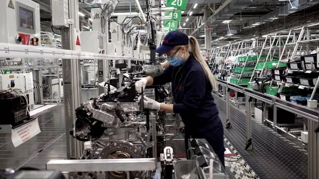 Ley de Salvataje para PyMEs: proponen bajar tarifas a la mitad y condonar intereses, ¿qué pasaría con los empleados?