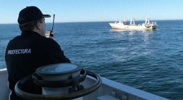Argentina sancionó a cuatro buques extranjeros y recuperó $5.381 millones por pesca ilegal