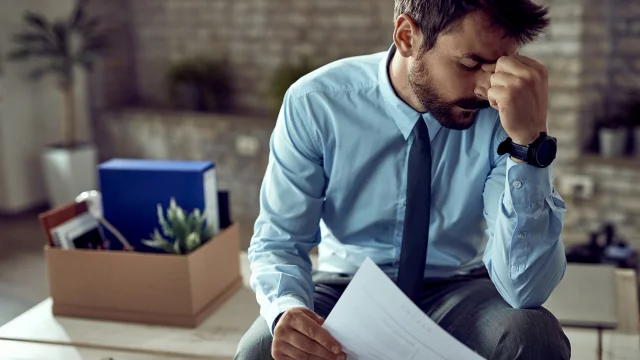 Por qué el cierre de las empresas no impacta en la disparada del desempleo
