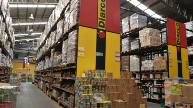 A sólo seis meses de su apertura, el mayorista Diarco cierra sucursal por el derrumbe de las ventas