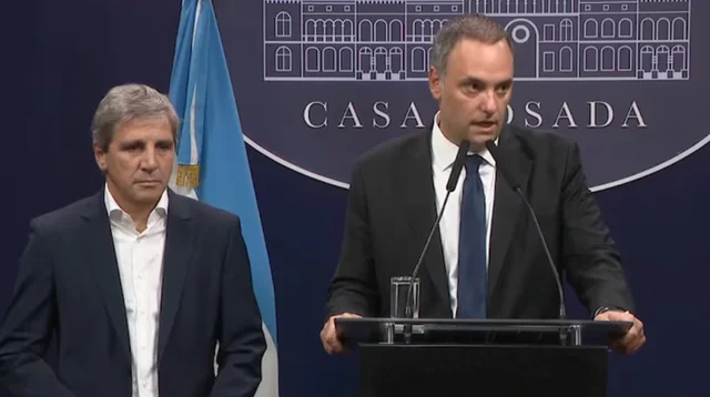 Funcionarios claves del Gobierno se reúnen el martes para debatir las internas