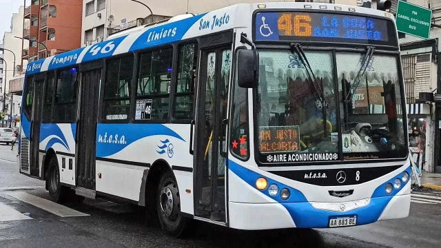 Cuáles son las líneas de colectivos que operan con servicio limitado este miércoles en el AMBA