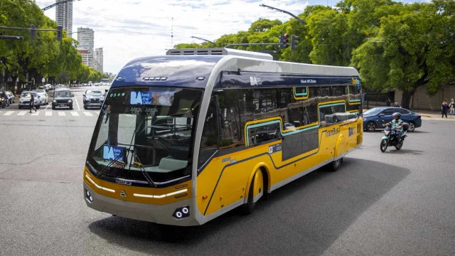 Cuándo arranca el Trambus, qué barrios une y las avenidas que cambian su sentido
