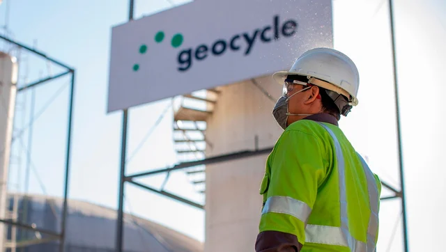 Pasantes jóvenes profesionales en Geocycle (Holcim)