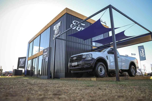 Ford ya vende la nueva Ranger cabina simple en Argentina: precios y versiones