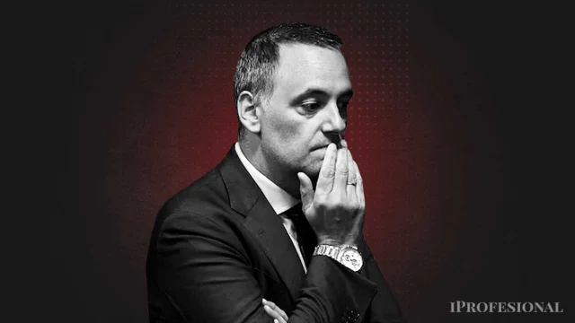 Manuel Adorni rompió el silencio en redes con ironías y dardos a Kicillof en plena investigación judicial