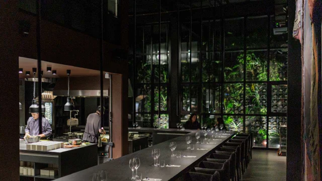 El secreto mejor guardado: este restaurante recibió una mención Michelin y ahora ofrece platos a $22.000