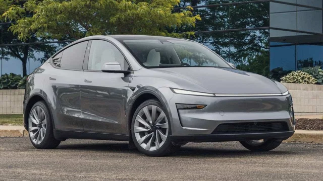 Elon Musk acelera la llegada de Tesla a Argentina y ya hay fecha estimada para vender autos