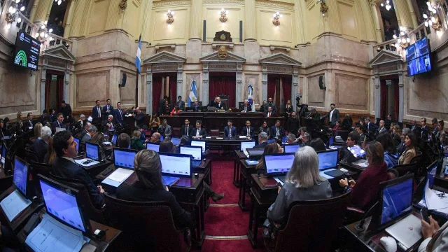 Una foto del recinto del Senado de la Nación, con todos los senadores. Imagen oficial