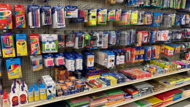 Ni en el súper ni en la librería: el inesperado truco de los padres para equipar la mochila y gastar menos