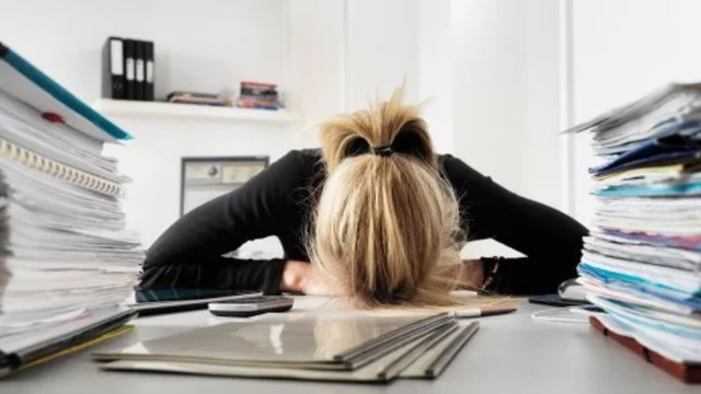 Las 7 reglas de oro que todo trabajador debe conocer antes de solicitar una licencia en su empleo