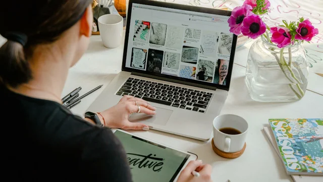 Empresa española de educación online llega a la Argentina: cómo es su solución de escuela en la nube