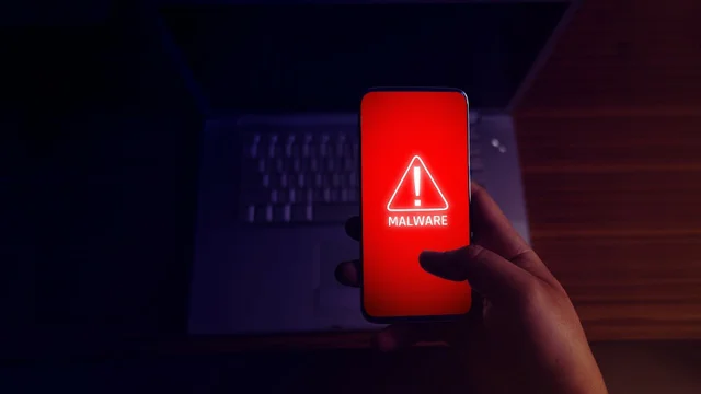 Detectan el primer malware que manipula la IA de los sistemas de seguridad: ¿qué implica para empresas y usuarios?