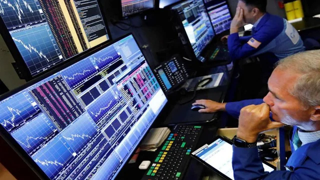 Mercados en ebullición: bonos siguen en racha y el riesgo país perfora los 600 puntos