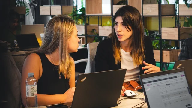 ¿Cobrar menos para entrar? El nuevo fenómeno del sueldo pretendido y cuánto pide cada sector en el país