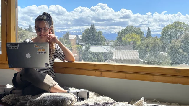 La revolución financiera de los nómades digitales: cobrar en minutos con billeteras digitales