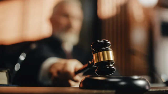 ¿Puede un avatar declarar en un juicio en Argentina?: las claves del uso de la IA en el derecho