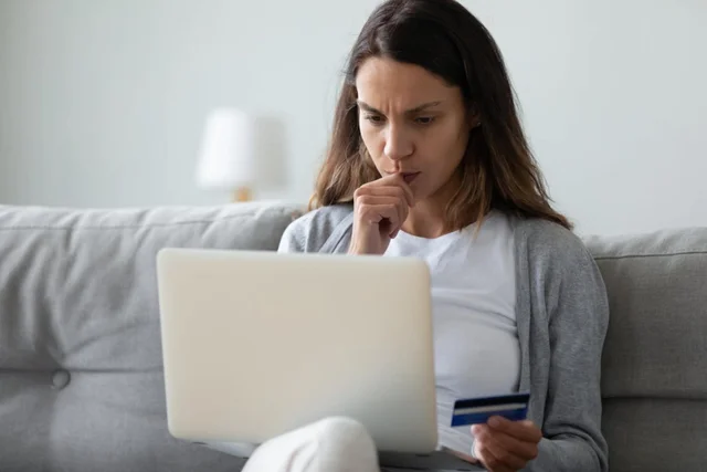 Cómo usar la tarjeta de crédito de forma inteligente para que no se convierta en un dolor de cabeza