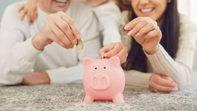 Radiografía del bolsillo argentino: deseo de ahorrar, poco margen y altos gastos