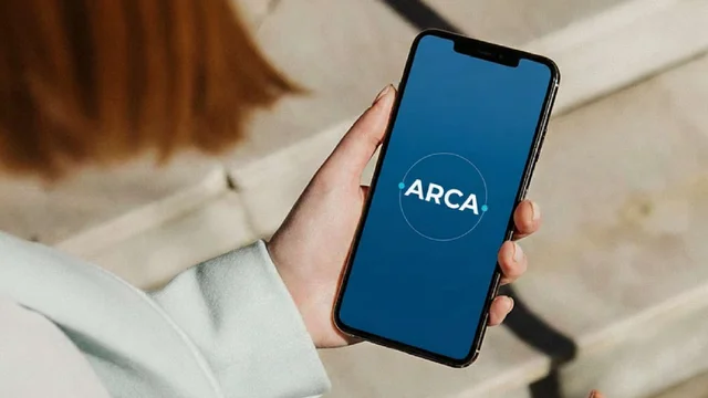 ARCA subasta Parlantes JBL, amplificadores y cámaras Fujifilm desde $15.000