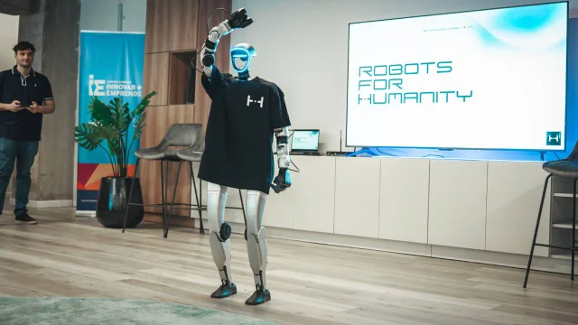 Córdoba inaugura el primer centro de entrenamiento de robots humanoides: la iniciativa de esta startup