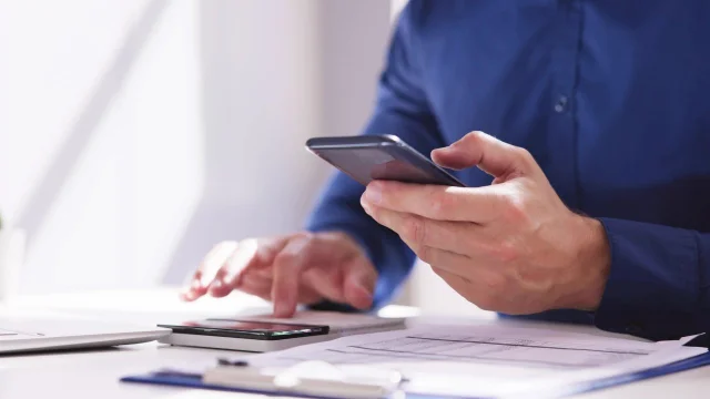 Veraz lanza su sistema de alertas: avisa por mail si tenés deuda o sufrís un intento de estafa