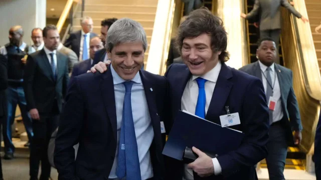 Caputo aseguró que bancos ofrecen un préstamo de u$s7.000 millones para Argentina