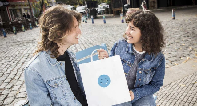 Grabr integra pagos directos en USDC y elimina costos extras en compras internacionales