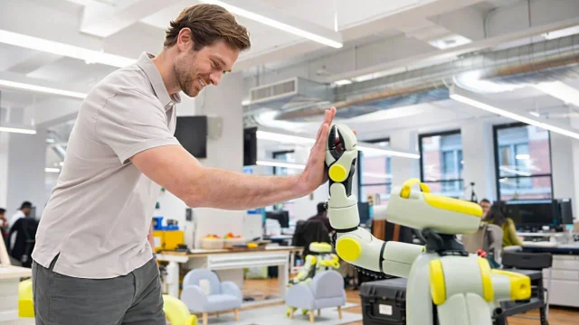 VIDEO | Amazon adquiere una startup de robots profesores que le enseñan a los más chicos