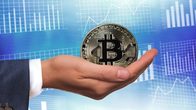 Standard Chartered cree que las ventas de Strategy fueron malinterpretadas y mantiene su apuesta por Bitcoin