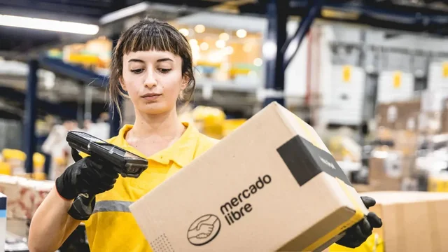 El Temu Inverso del Gobierno pone a competir a Mercado Libre y Amazon en un nuevo negocio