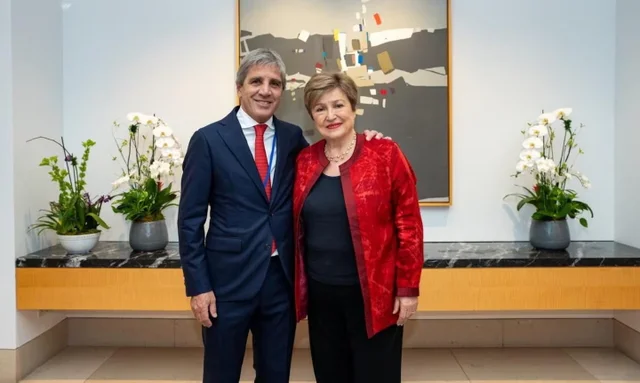 Caputo se reunió con Kristalina Georgieva del FMI y defendió el plan económico de Milei en el G20