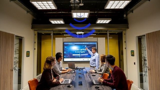 Li-Fi, la tecnología para navegar 100 veces más rápido con las luces de tu casa