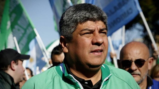 Batalla gremial: Moyano "cocina" un paro a gran escala y crecen los reclamos salariales en salud, transporte, minería y el agro