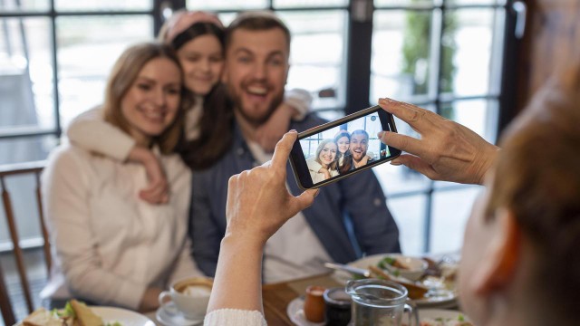 Celulares, notebooks, TV y promociones pelean por el regalo tecnológico por el Día del Padre 2026