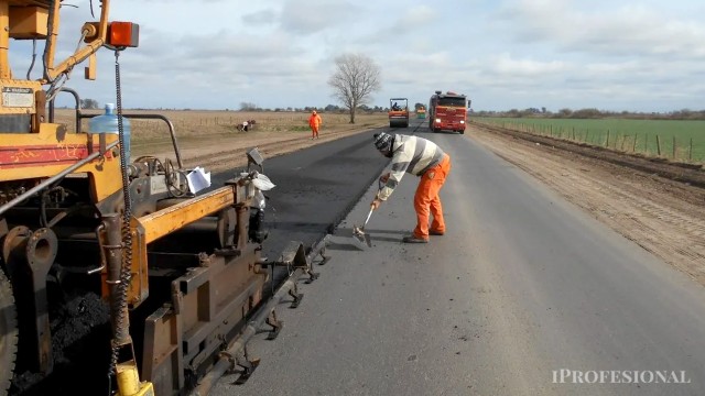 El impacto de la motosierra en las constructoras de obra pública en 2024 y lo que pasará este año