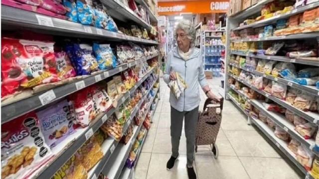 Los increíbles descuentos que tiene Supermercado Carrefour en MARZO 2025 para JUBILADOS