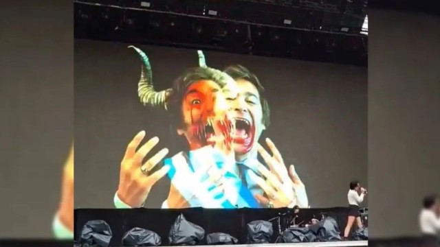 Polémica por las imágenes de Javier Milei en el escenario de Samsung en el Lollapalloza