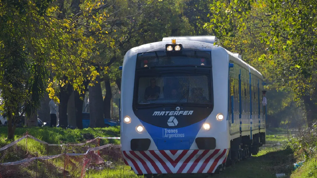 El Gobierno comienza el proceso de adquisición de locomotoras a China para la renovación y modernización de la flota