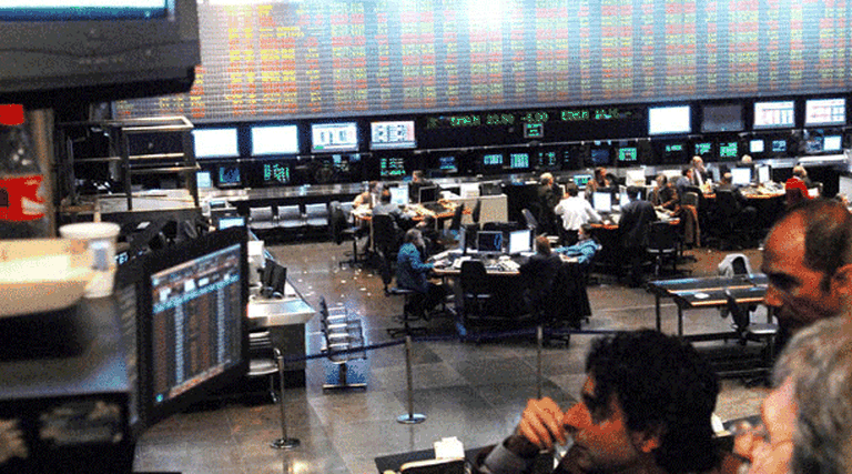 El Merval cerró en alza a contramano de las acciones de Wall Street