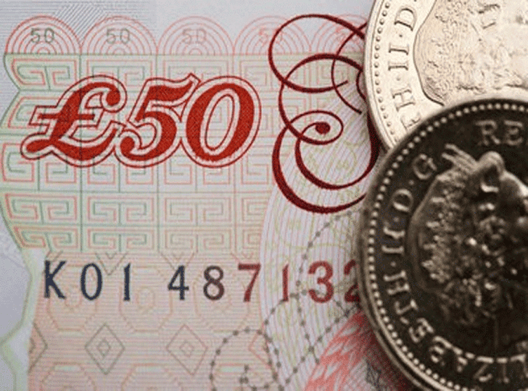 Los ingleses ya usan menos el efectivo y se vuelcan a otras formas de pago