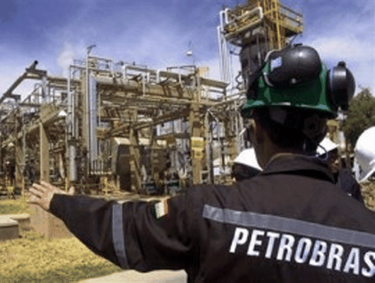 El kirchnerismo acusa a Petrobras de incumplir convenios vigentes con los trabajadores