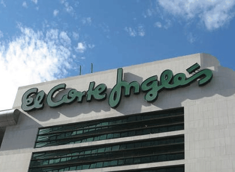 La Argentina firma un acuerdo con El Corte Inglés para promover el turismo