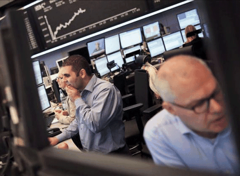 Los cupones PBI cayeron, Pampa subió 9,3% y el blue no quiere bajar de los $7