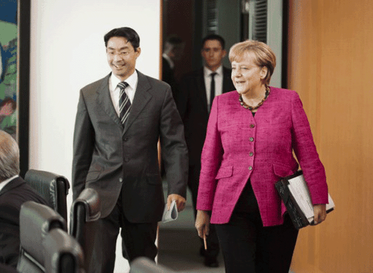 Para los alemanes es una madre: la "mutti" íngela Merkel arrasó y conquista su tercer mandato