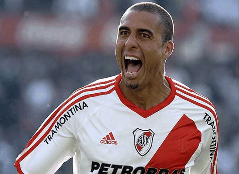 Finalmente Adidas firmó el millonario contrato por la camiseta de River Plate