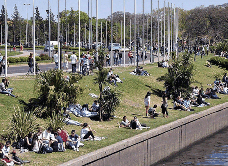 Finalmente, el viernes  habrá clases en todos los secundarios bonaerenses