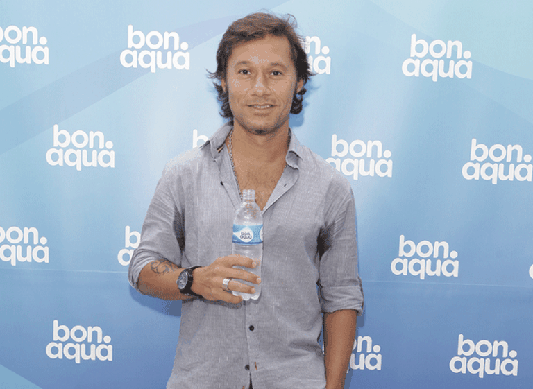 Coca-Cola hizo la presentación oficial de su nueva agua mineral y Diego Torres cantó para la marca